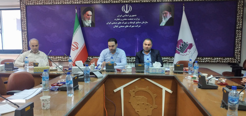 برای حل مشکلات، مدیران شهرک‌ها و نواحی صنعتی با صاحبان صنایع ارتباط داشته باشند