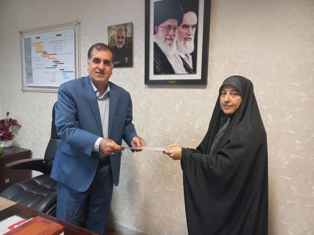 تقدیر رئیس کمیسیون برنامه و بودجه شورای اسلامی شهر رشت از تلاش های سیده مریم افضلی فعال حوزه رسانه و  مشاور رسانه ای ریاست شورا