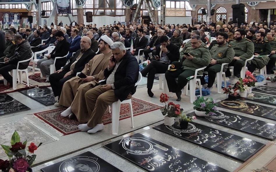 میهمانی لاله‌ها در گلزار شهدای رشت برگزار شد