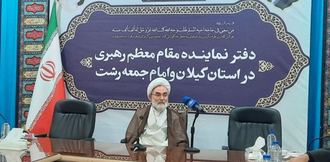 خبرنگار روشنگر حقیقت و نقدکننده سازنده جامعه است