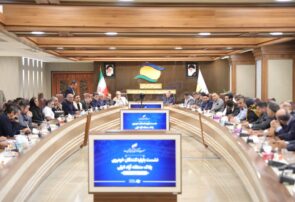 هیأت مؤسس انجمن واردکنندگان خودرو پلاک منطقه آزاد انزلی تشکیل می‎شود