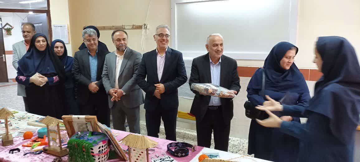 آغاز طرح «احیای فرش گیلان» با هدف آموزش نسل جدید بافندگان خلاق