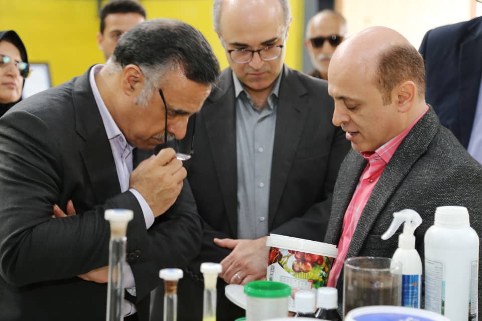 حضور دکتر سید احمدرضا خضری در دهکده فناوری و نوآوری فشتام