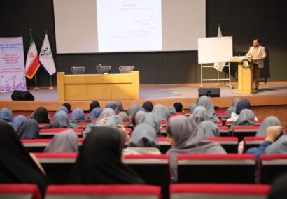 برگزاری كارگاه آموزشی «خبرنویسی مقدماتی و سواد رسانه» در منطقه آزاد انزلی برگزاری كارگاه آموزشی «خبرنویسی مقدماتی و سواد رسانه» در منطقه آزاد انزلی