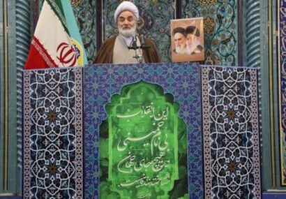ملت ایران عزت خود را به هیچ بهایی نمی فروشد/ انقلاب اسلامی از آرمان‌های خود کوتاه نمی‌آید