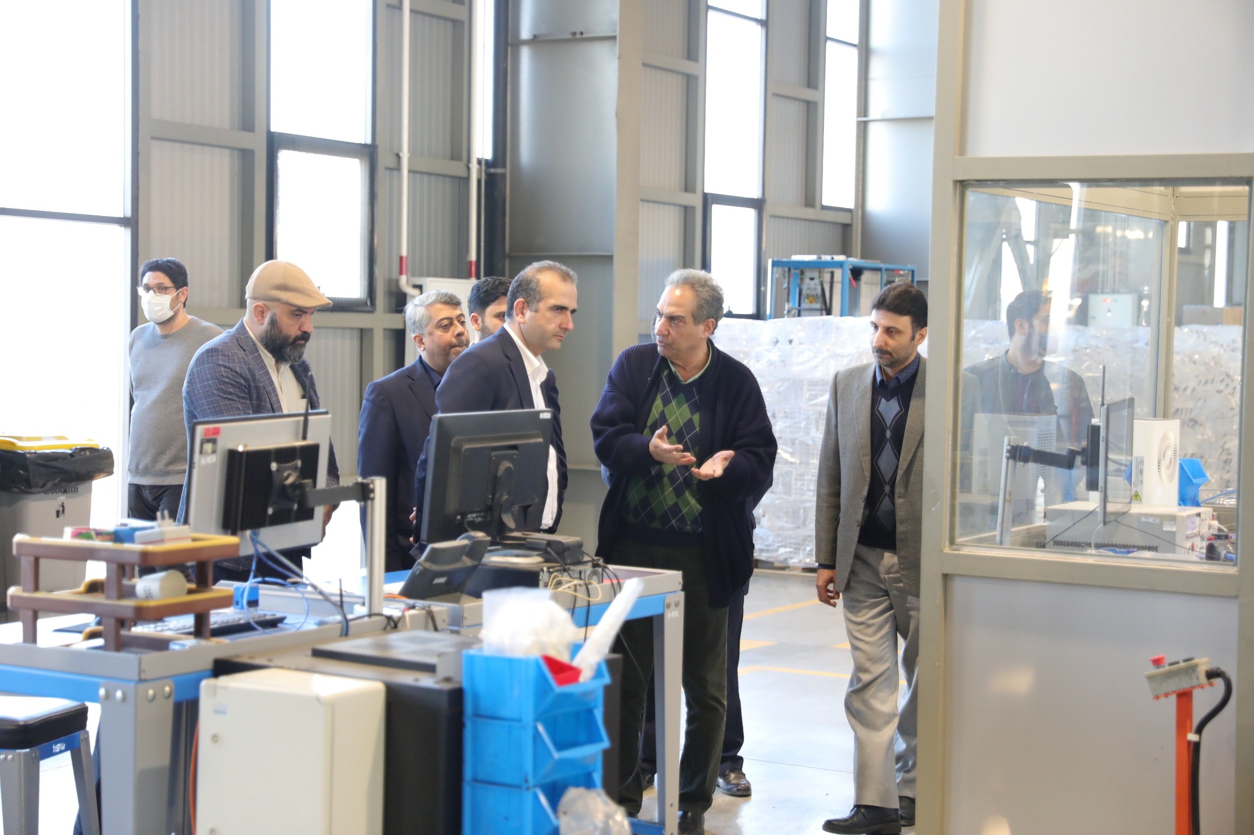 بازدید میدانی مدیرعامل سازمان منطقه آزاد انزلی از واحدهای تولیدی